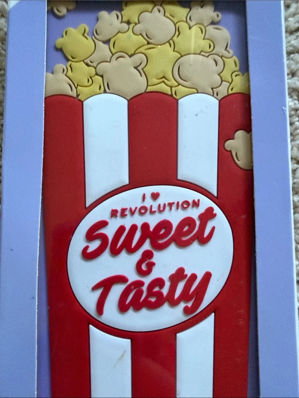 Revolution Sweet & Tasty Eyeshadow Popcorn Palette - Red, White Adorable